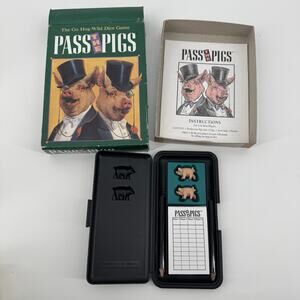 Vintage 1992 Milton Bradley Pass The Pigs Portable Travel Classic Game Complete